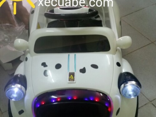 ô tô điện trẻ em 9888
